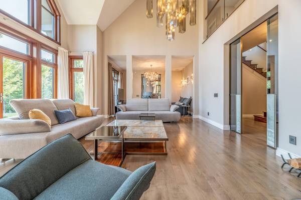 31 Windswept LN, Blue Hill, ME 04614