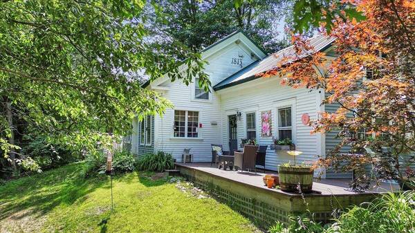 375 Swan Lake AVE, Monroe, ME 04951