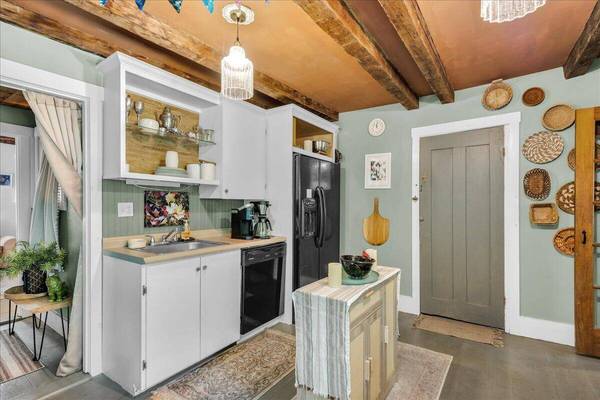 375 Swan Lake AVE, Monroe, ME 04951