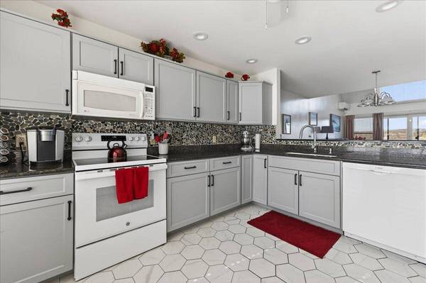 58 Harbor View DR #58, Stockton Springs, ME 04981