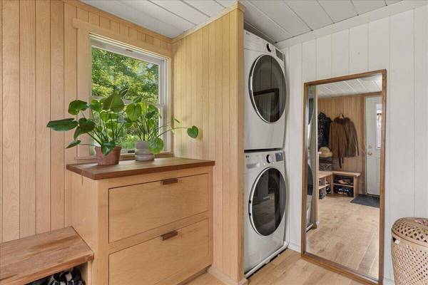 370 Carroll RD, Union, ME 04862