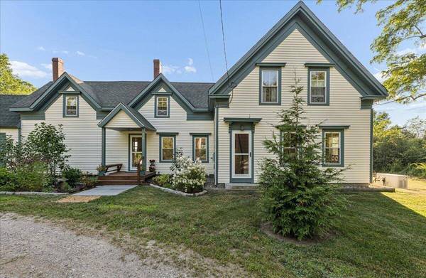 919 Southern Bay RD, Penobscot, ME 04476