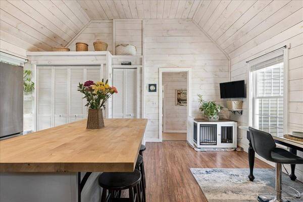 41 Pine ST, Bucksport, ME 04416