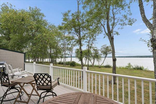 6 Spinnaker LN #6, Stockton Springs, ME 04981