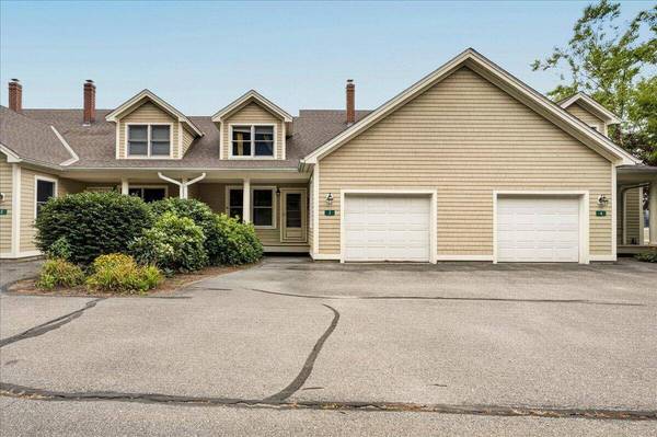3 Harbor View DR #3, Stockton Springs, ME 04981