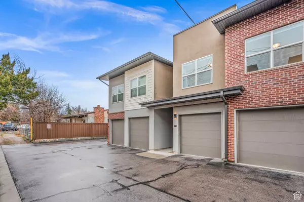 3867 S LEMMON LN, Millcreek, UT 84124