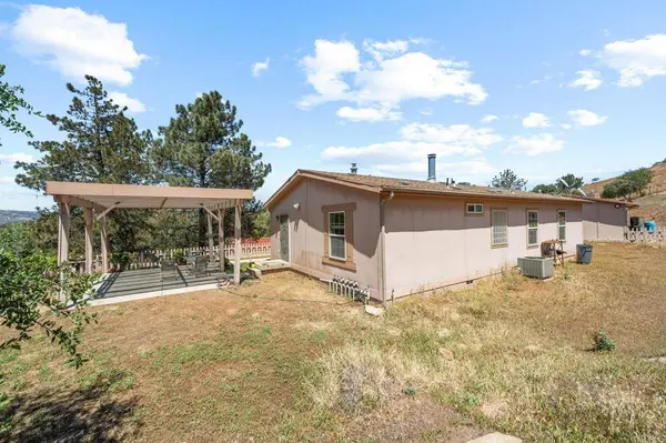 22002 Lyons Valley RD, Alpine, CA 91901