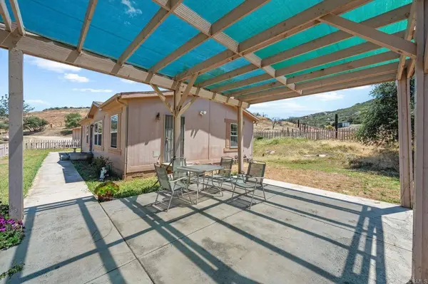 22002 Lyons Valley RD, Alpine, CA 91901