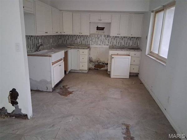 1454 Pine Row CT, St Louis, MO 63146