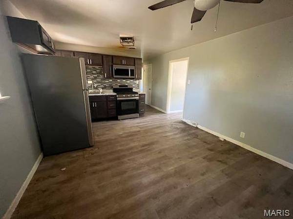 10201 Doane DR, St Louis, MO 63136