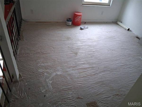 1454 Pine Row CT, St Louis, MO 63146