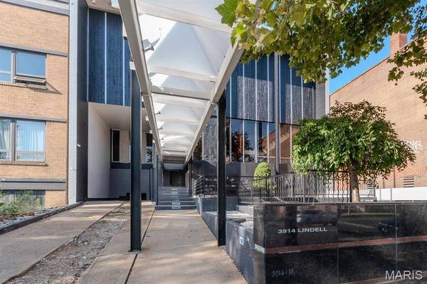 3914 Lindell BLVD, St Louis, MO 63108