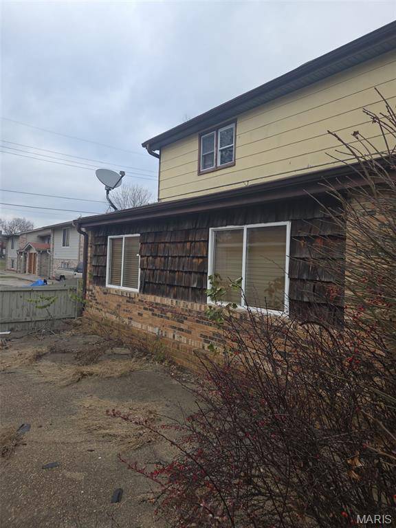 3217 Geitz AVE, East St Louis, IL 62205