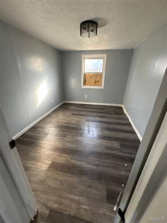 3724 Adie RD, St Ann, MO 63074