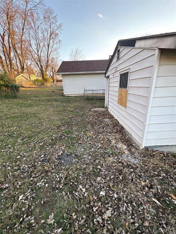 3724 Adie RD, St Ann, MO 63074
