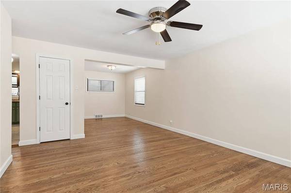733 Forman RD, St Louis, MO 63123