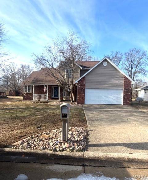 71 Mimosa DR, Granite City, IL 62040