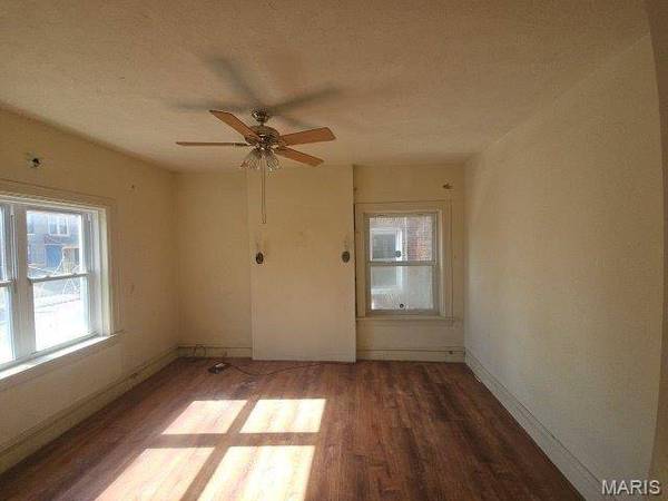 5165 Maple AVE, St Louis, MO 63113
