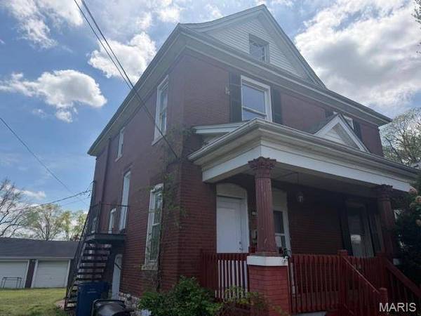 124 Carlyle AVE, Belleville, IL 62220