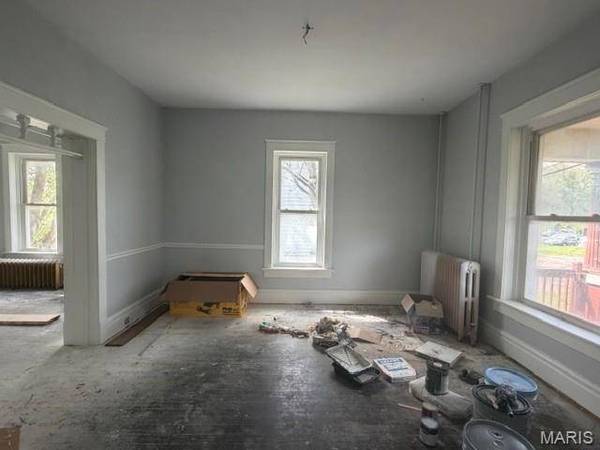 124 Carlyle AVE, Belleville, IL 62220