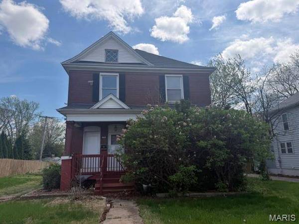 124 Carlyle AVE, Belleville, IL 62220