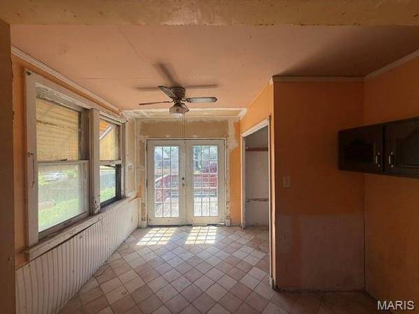 4222 Osceola ST, St Louis, MO 63116