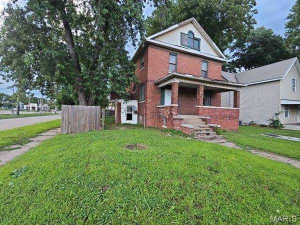 2201 Iowa ST, Granite City, IL 62040