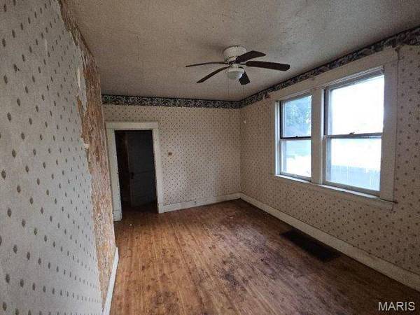 2201 Iowa ST, Granite City, IL 62040
