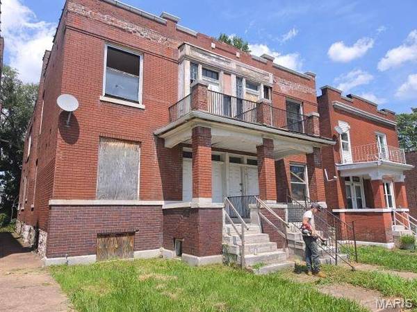 5325 Terry AVE