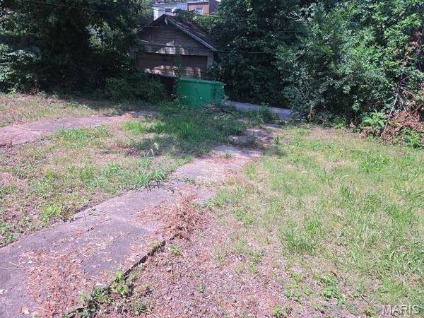 5325 Terry AVE, St Louis, MO 63120