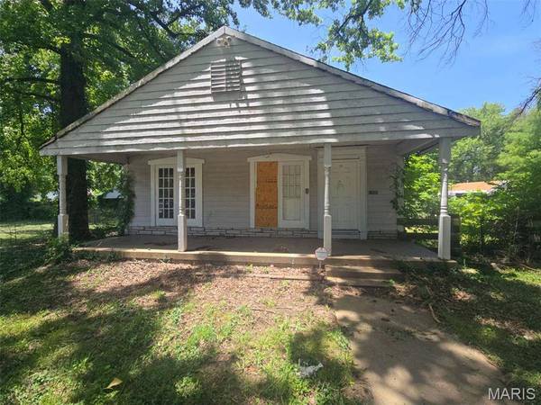 11825 Larimore RD