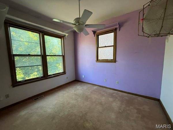 1904 Compton Hill PL, St Louis, MO 63104