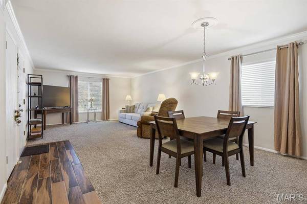 12574 Chardin PL #1, St Louis, MO 63128