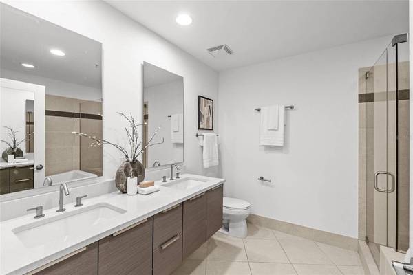 175 1ST ST S #1604, St Petersburg, FL 33701