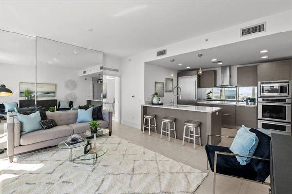 175 1ST ST S #1604, St Petersburg, FL 33701