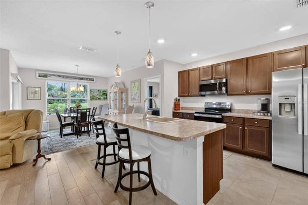 10521 BRONZE LEAF CT, Leesburg, FL 34788
