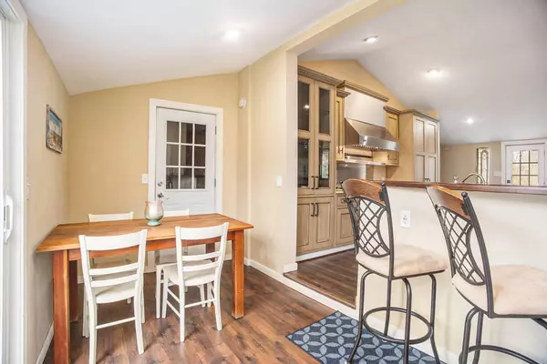 6280 Gleason Road, Saugatuck, MI 49453