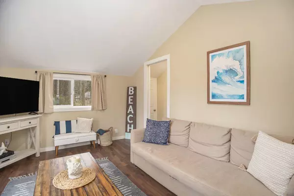 6280 Gleason Road, Saugatuck, MI 49453