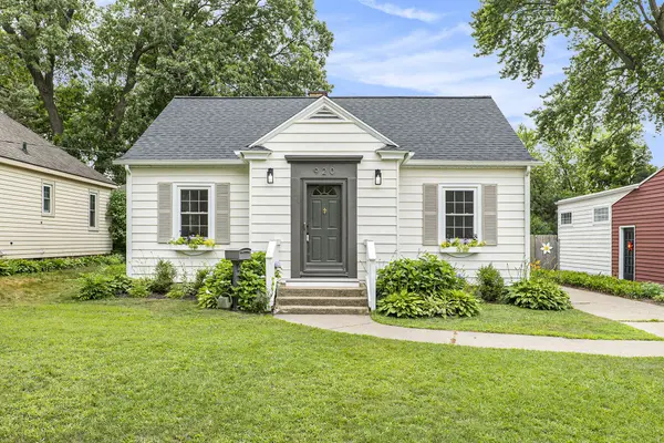 920 S Ottillia SE Street, Grand Rapids, MI 49507