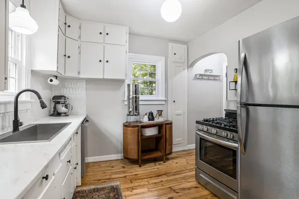 920 S Ottillia SE Street, Grand Rapids, MI 49507