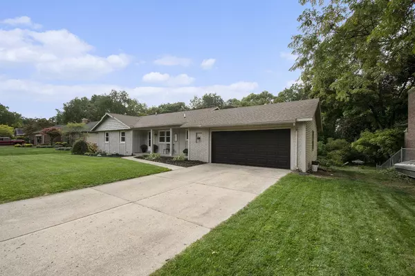 4903 Cedar Ridge NE Drive, Grand Rapids, MI 49525