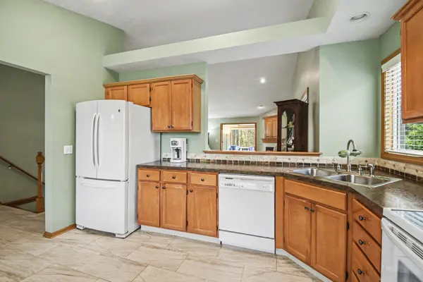 5839 Lyn Haven SE Drive #1, Kentwood, MI 49512