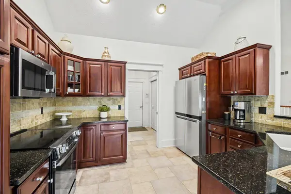 3815 Ravinewood SE Circle, Grand Rapids, MI 49508