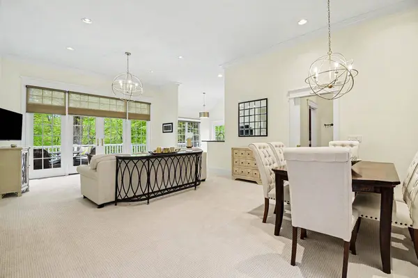 3815 Ravinewood SE Circle, Grand Rapids, MI 49508