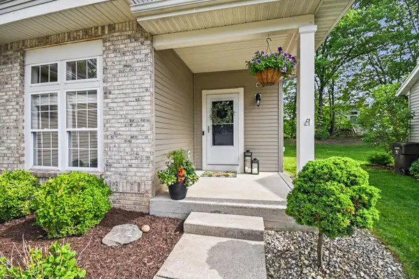 3680 W Grove SE Court, Grand Rapids, MI 49512