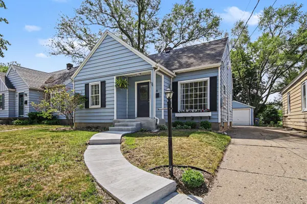1432 Ardmore SE Street, Grand Rapids, MI 49507