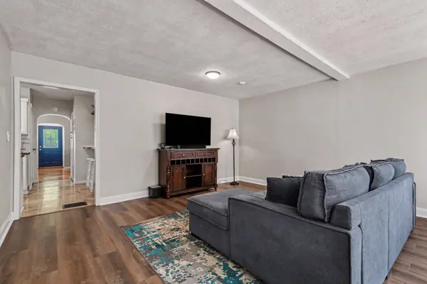 1432 Ardmore SE Street, Grand Rapids, MI 49507