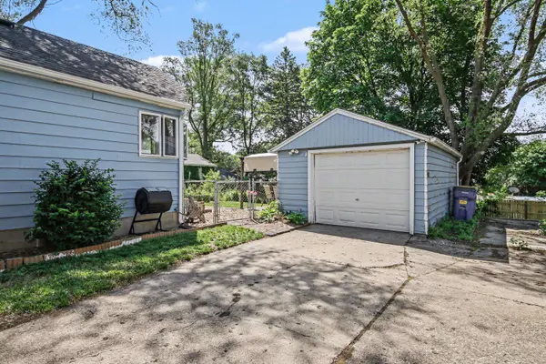 1432 Ardmore SE Street, Grand Rapids, MI 49507