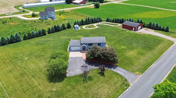 7900 Noffke Drive, Caledonia, MI 49316