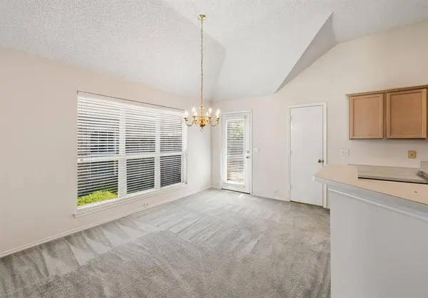 702 Lake Bridge Drive, Lake Dallas, TX 75065